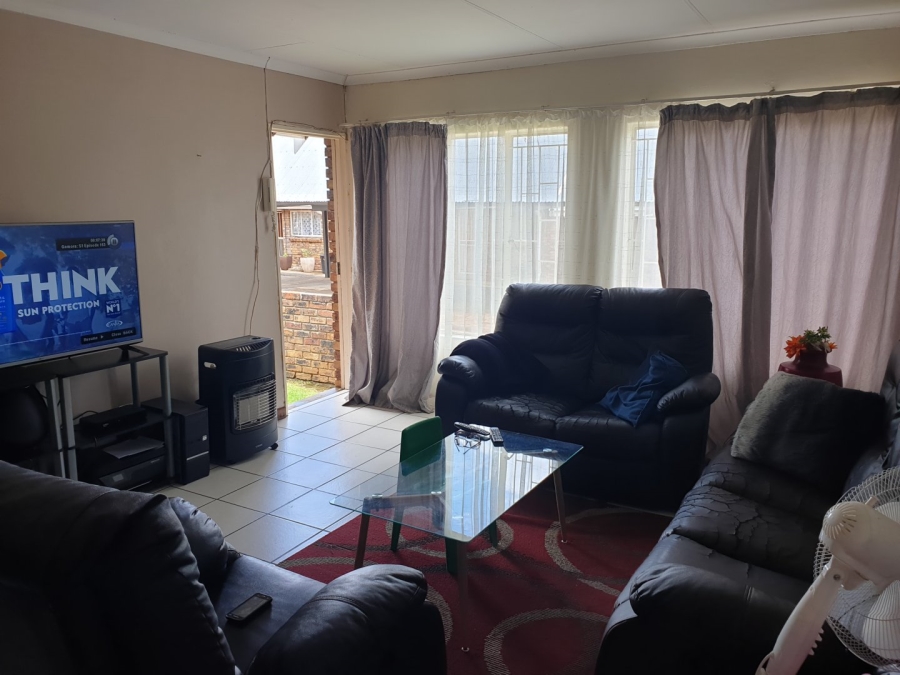 To Let 2 Bedroom Property for Rent in Eureka Free State